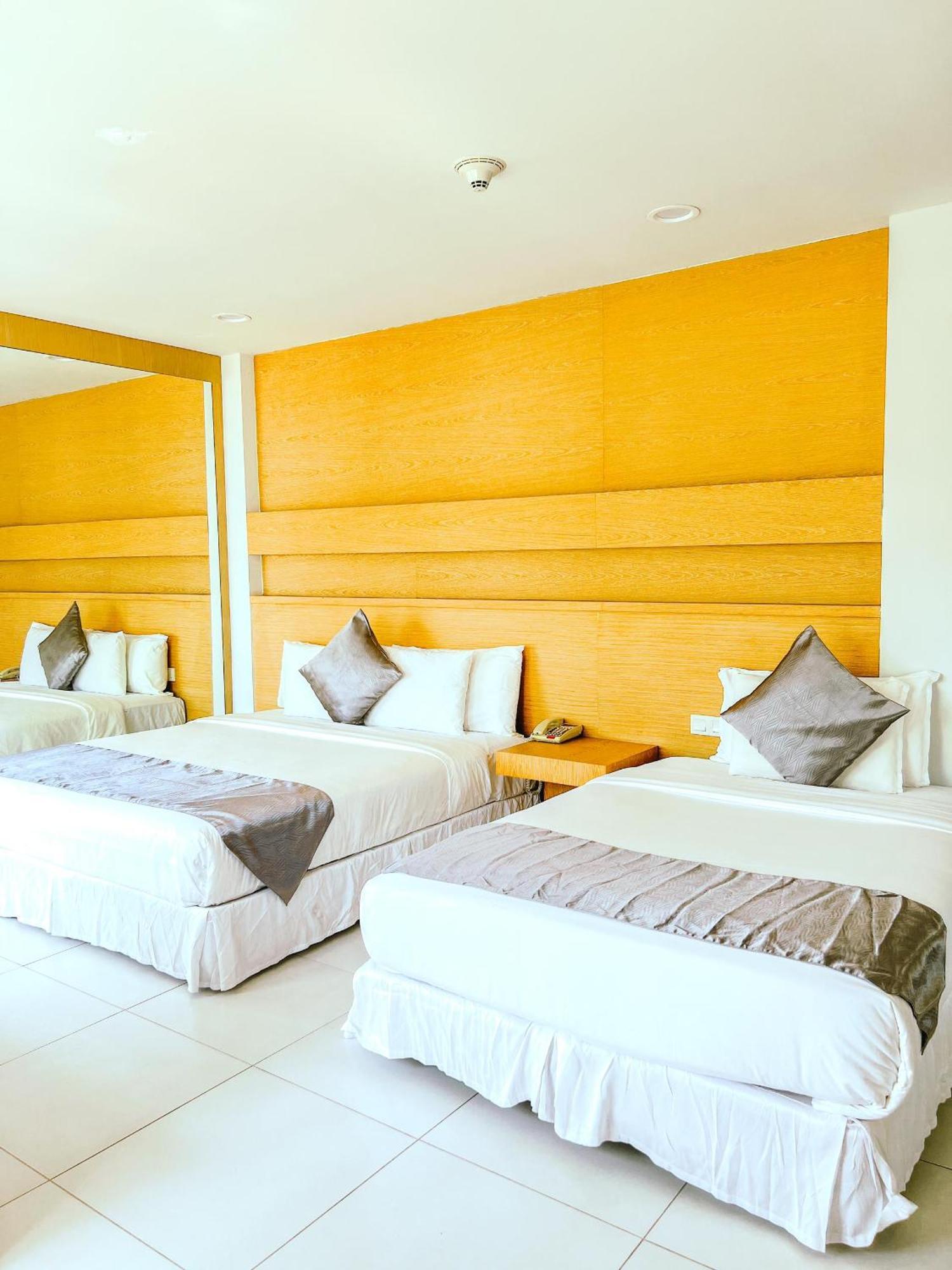 Century Langkasuka Resort Langkawi Пантай-Сенанг Экстерьер фото